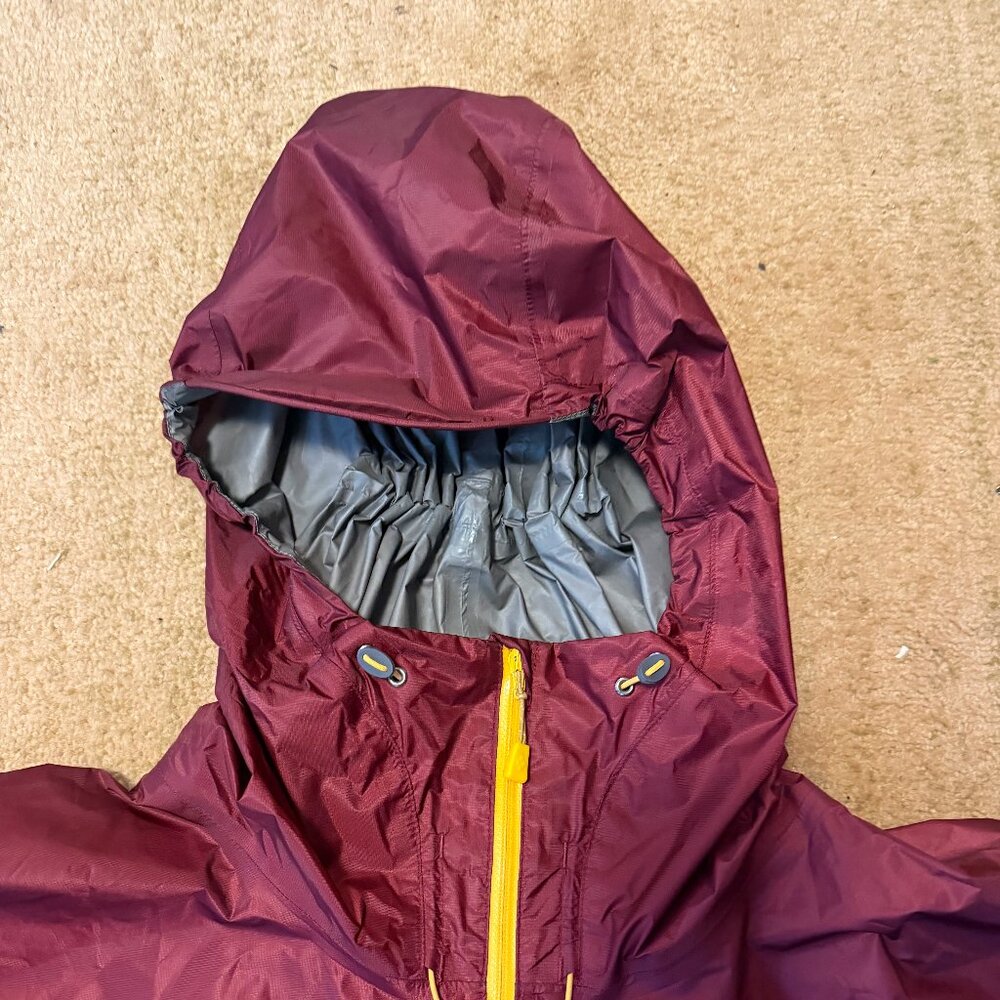 Montbell Versalite Rain Jacket (Men's - Picture 3 of 10
